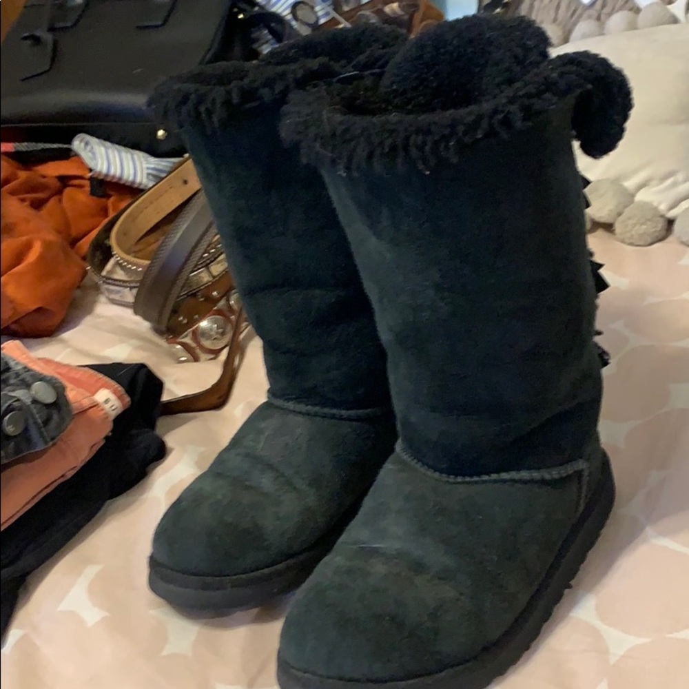 UGGS
